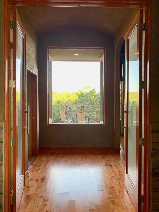Scenic Hill Country Retreat - Rhino Ranch Villa New Braunfels Eksteriør bilde