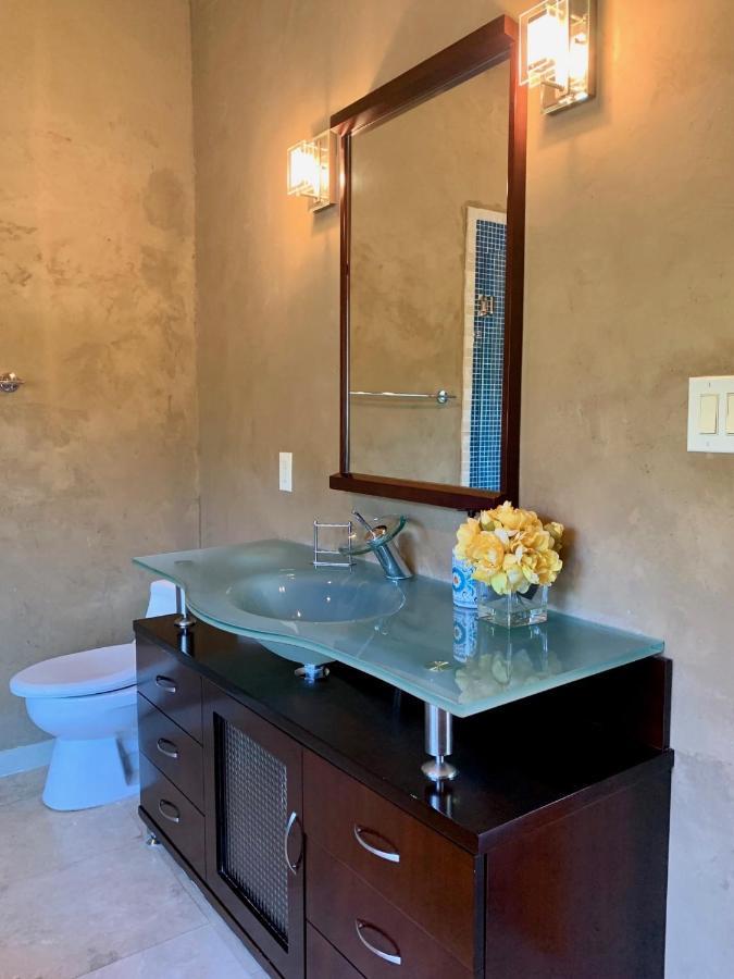 Scenic Hill Country Retreat - Rhino Ranch Villa New Braunfels Eksteriør bilde