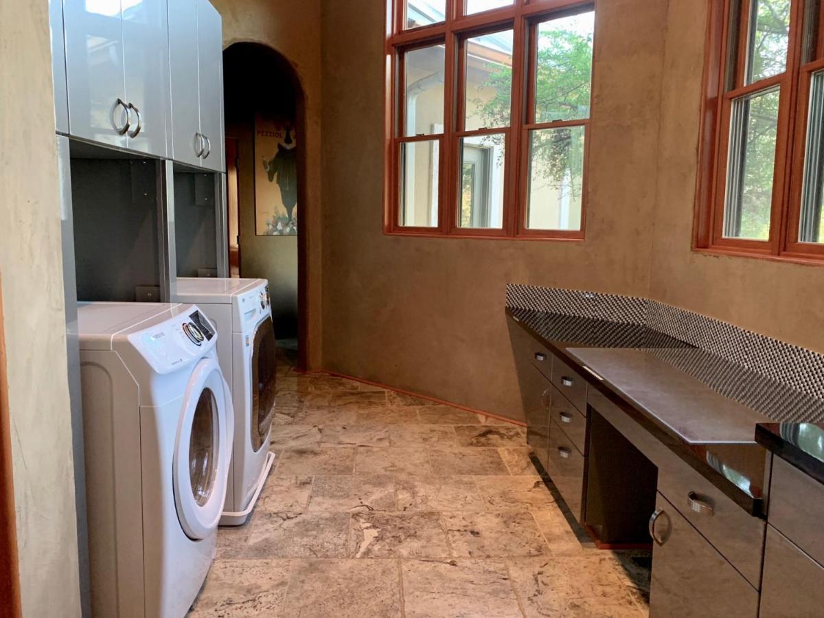 Scenic Hill Country Retreat - Rhino Ranch Villa New Braunfels Eksteriør bilde