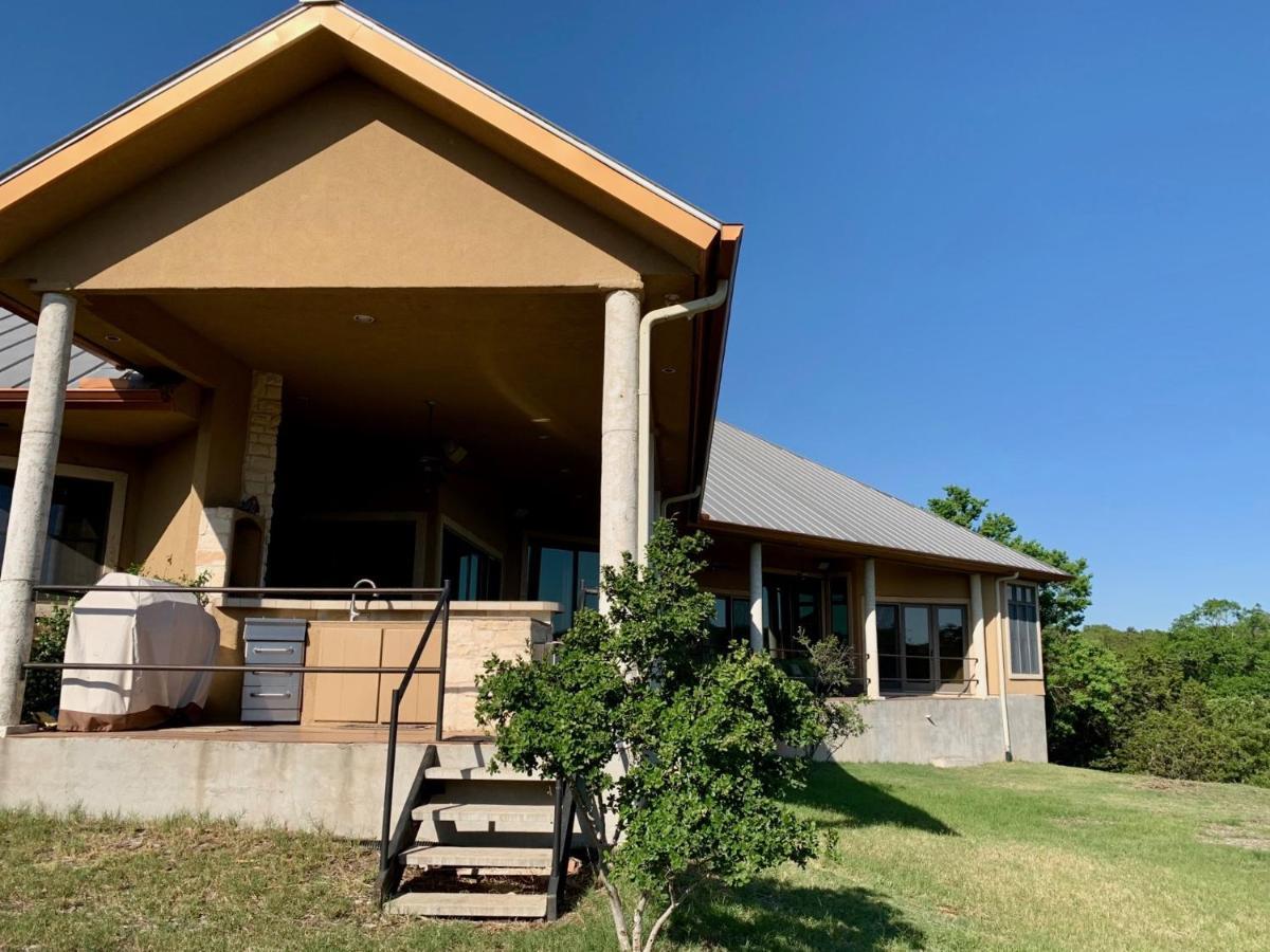 Scenic Hill Country Retreat - Rhino Ranch Villa New Braunfels Eksteriør bilde