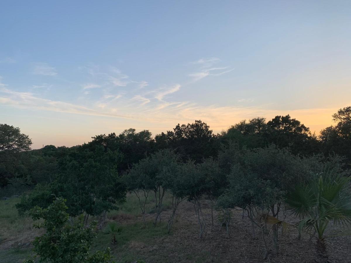 Scenic Hill Country Retreat - Rhino Ranch Villa New Braunfels Eksteriør bilde