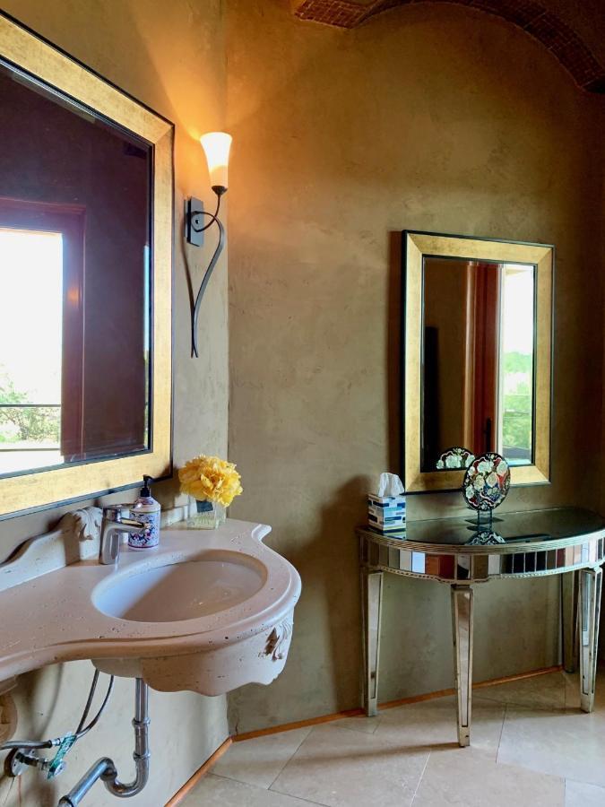 Scenic Hill Country Retreat - Rhino Ranch Villa New Braunfels Eksteriør bilde
