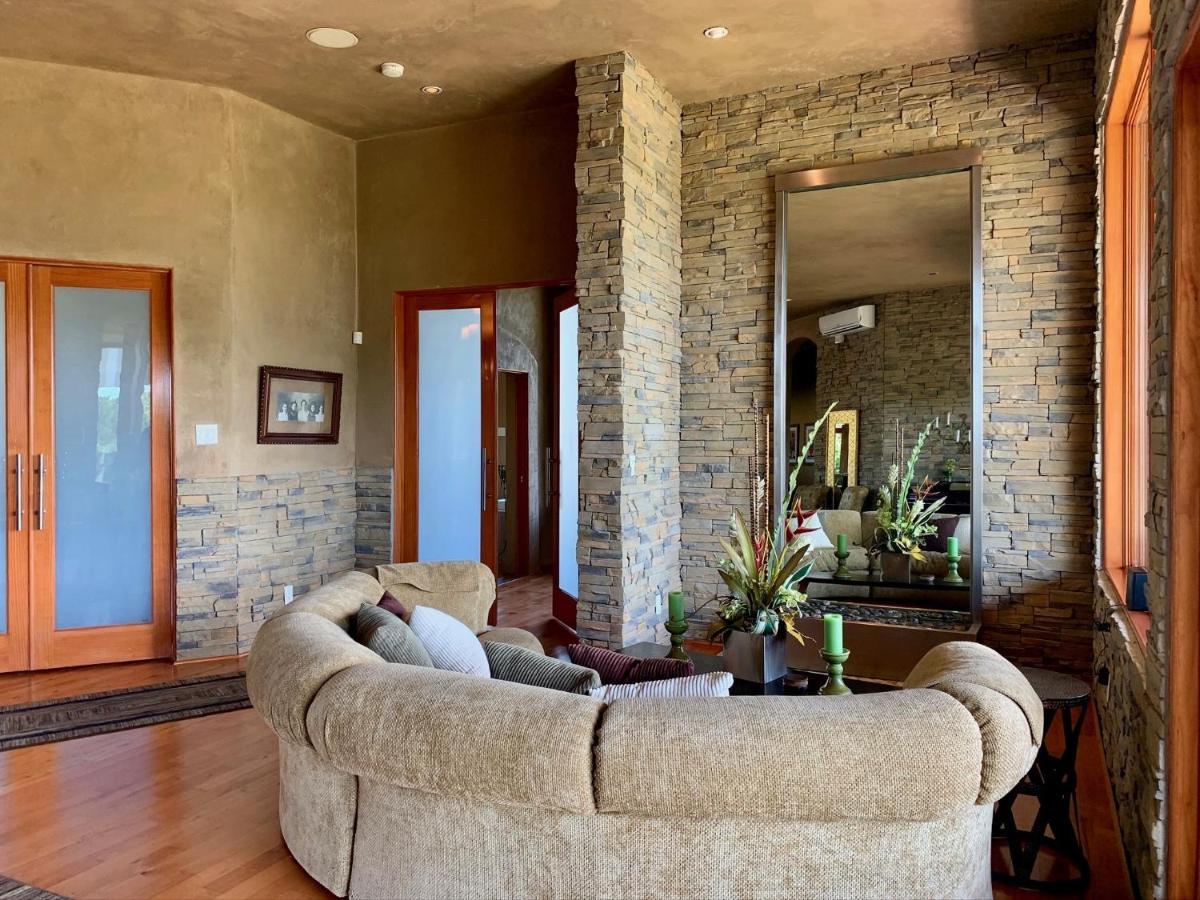Scenic Hill Country Retreat - Rhino Ranch Villa New Braunfels Eksteriør bilde